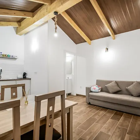 Tabaiba Rustic Getaway With Jacuzzi Apartamento